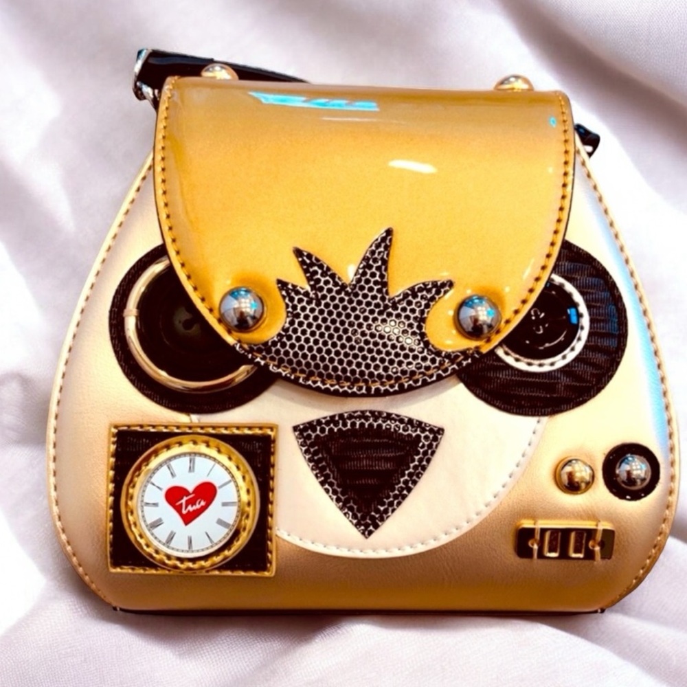 Tua by Bracciliani Gorgeous Owl Crossbody Bag NWT - SOLD OUT ONLINE Rare Sale - Picture 1 of 7